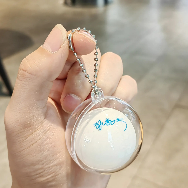 Signature Keychain for Table T - đánh giá và giá Table Tennis Keychain